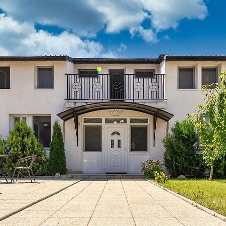 B&B Duo Caffe Baneasa Бухарест Экстерьер фото