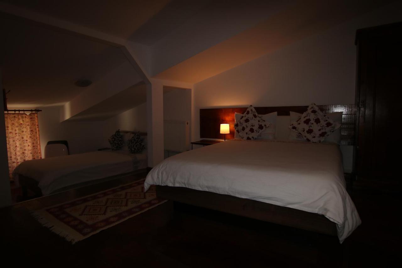 B&B Duo Caffe Baneasa Бухарест Экстерьер фото